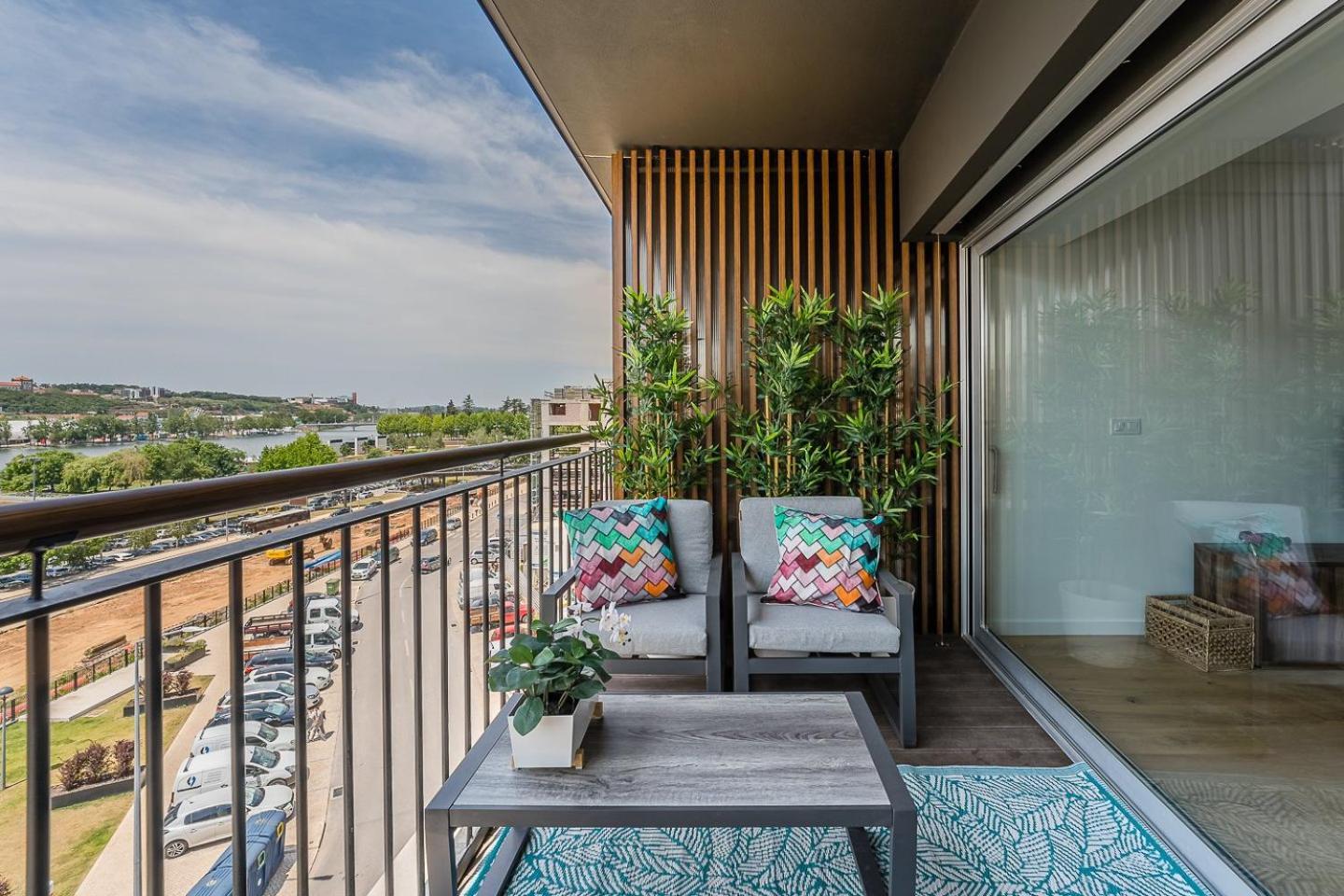 Ferienwohnung Guestready - Majestic Riverside Terrace In Coimbra Exterior foto