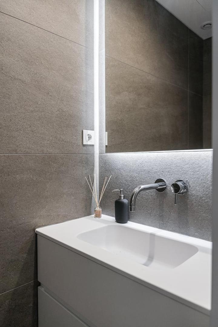Ferienwohnung Guestready - Majestic Riverside Terrace In Coimbra Exterior foto