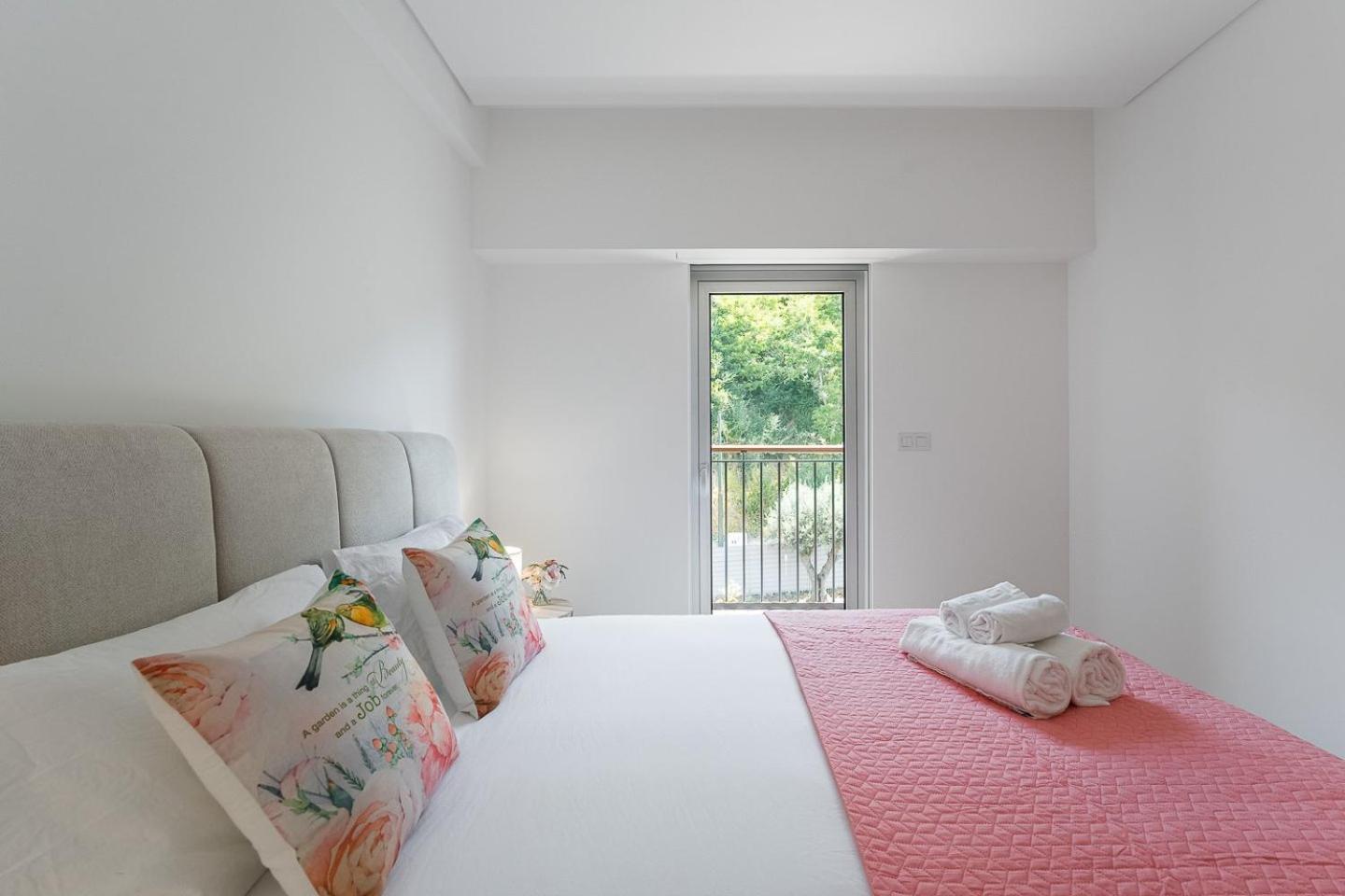 Ferienwohnung Guestready - Majestic Riverside Terrace In Coimbra Exterior foto