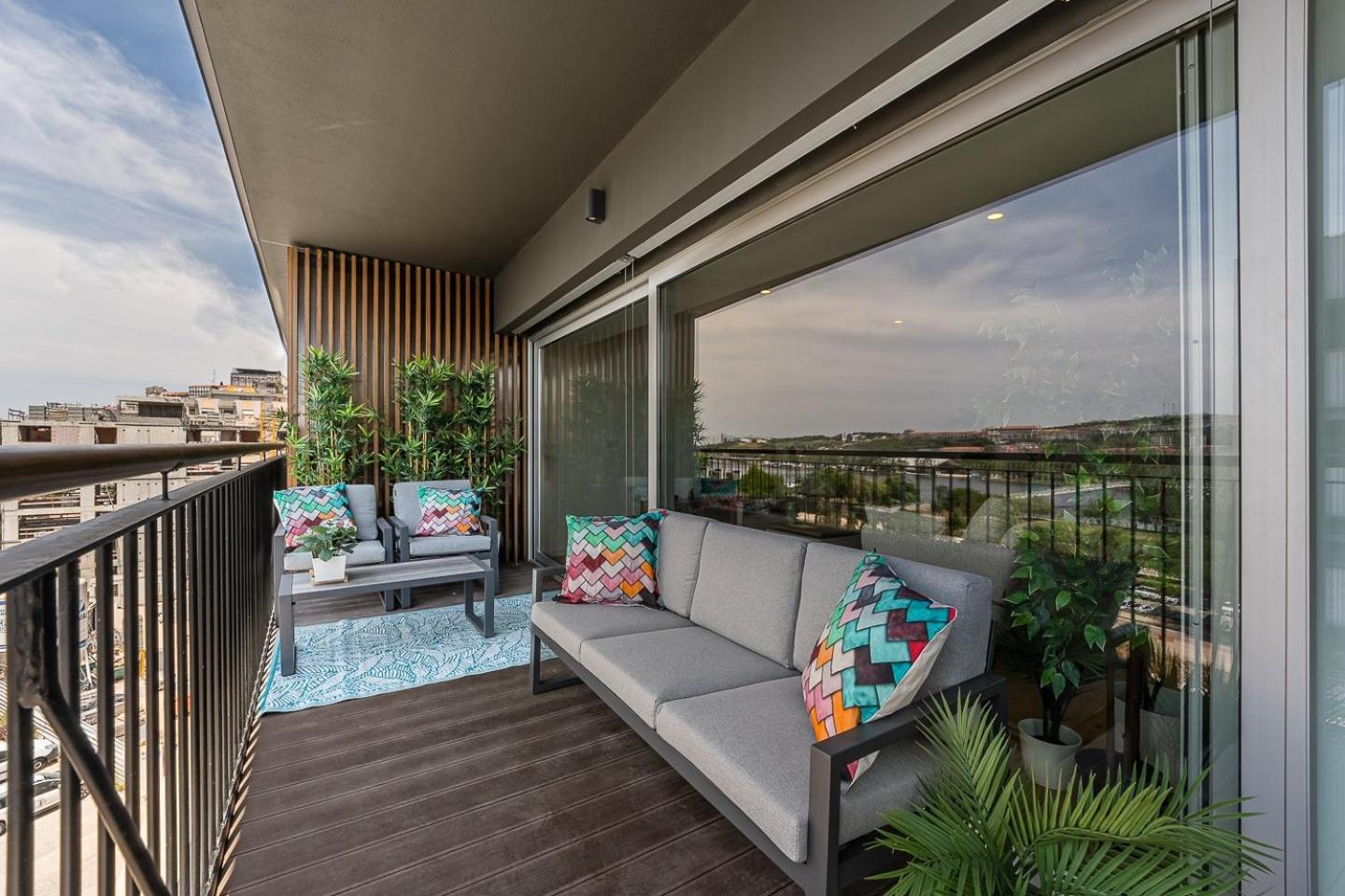 Ferienwohnung Guestready - Majestic Riverside Terrace In Coimbra Exterior foto